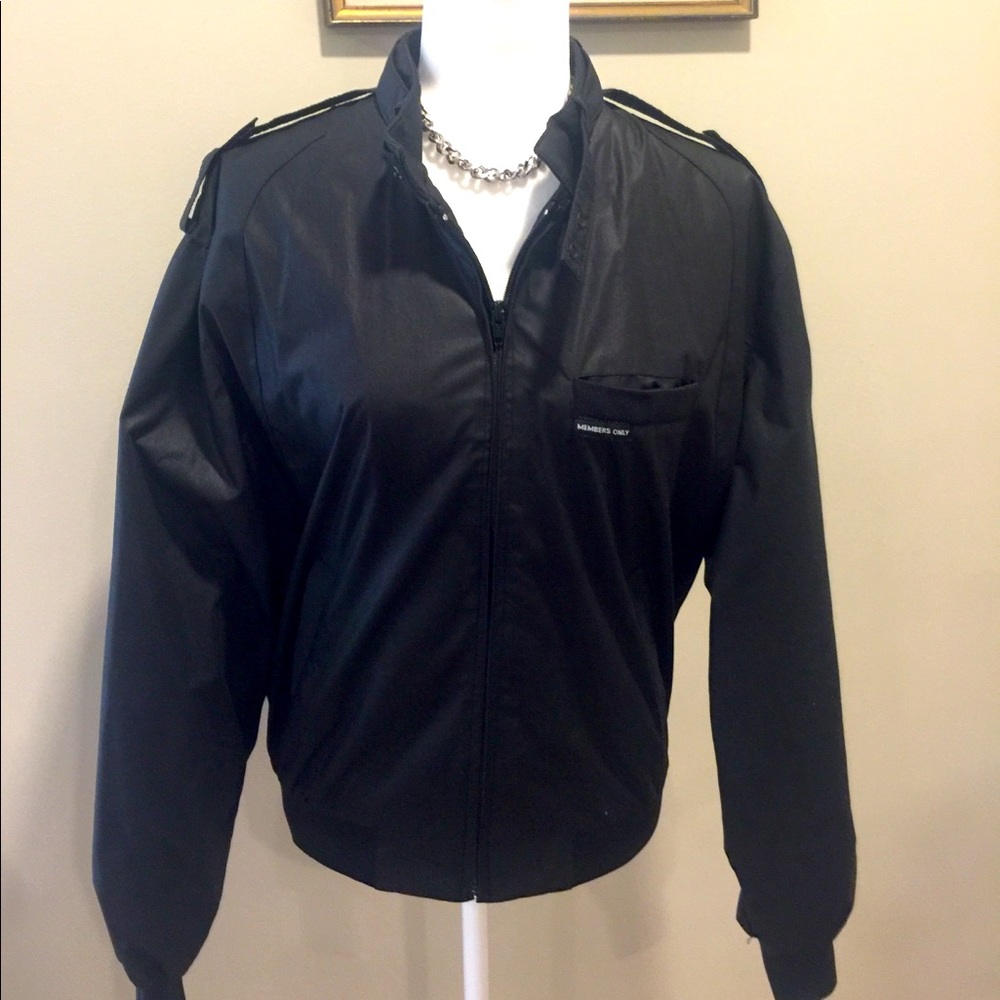Black Vintage Members Only Jacket- 38.